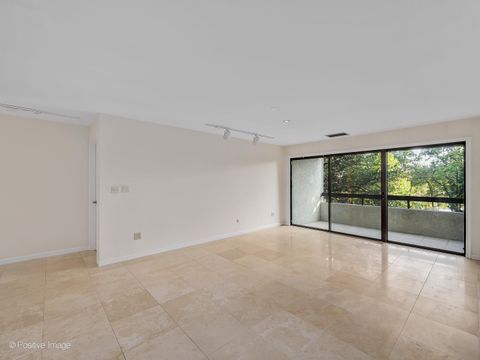 Tiny photo for 1401 Burr Oak Road #202B, Hinsdale, IL 60521 (MLS # 12485577)