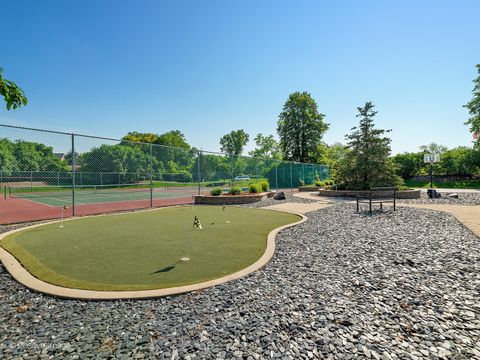 Tiny photo for 1401 Burr Oak Road #202B, Hinsdale, IL 60521 (MLS # 12485577)
