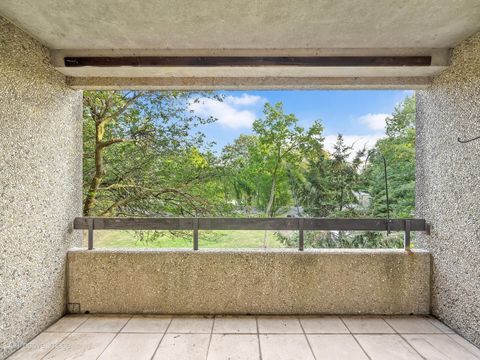 Tiny photo for 1401 Burr Oak Road #202B, Hinsdale, IL 60521 (MLS # 12485577)