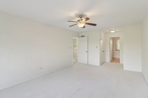 Tiny photo for 404 N SHORELINE Road #298, Lake Barrington, IL 60010 (MLS # 12495842)