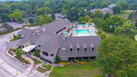 Tiny photo for 404 N SHORELINE Road #298, Lake Barrington, IL 60010 (MLS # 12495842)