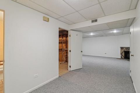 Tiny photo for 404 N SHORELINE Road #298, Lake Barrington, IL 60010 (MLS # 12495842)