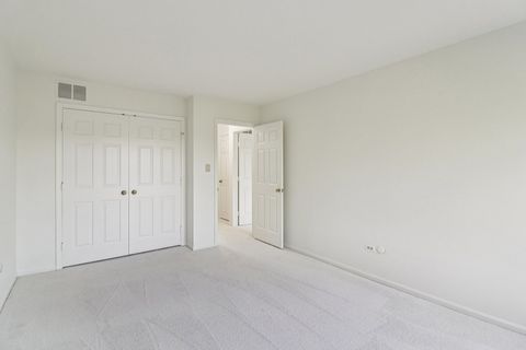 Tiny photo for 404 N SHORELINE Road #298, Lake Barrington, IL 60010 (MLS # 12495842)