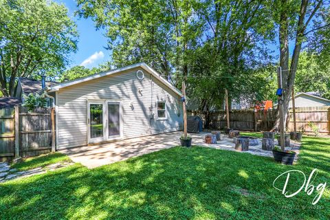 Tiny photo for 37905 N Loyola Avenue, Beach Park, IL 60087 (MLS # 12481122)