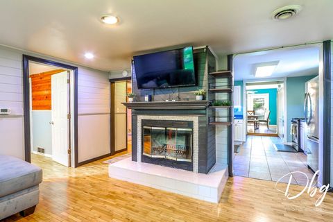 Tiny photo for 37905 N Loyola Avenue, Beach Park, IL 60087 (MLS # 12481122)