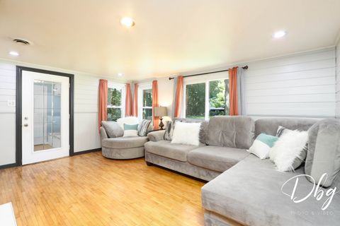 Tiny photo for 37905 N Loyola Avenue, Beach Park, IL 60087 (MLS # 12481122)