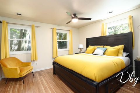 Tiny photo for 37905 N Loyola Avenue, Beach Park, IL 60087 (MLS # 12481122)