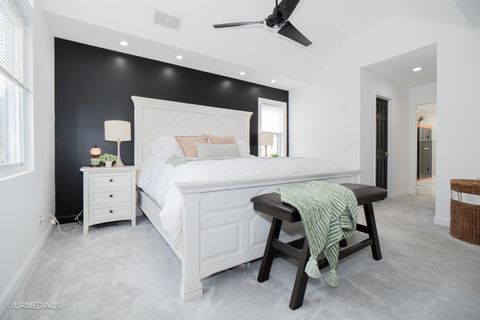 Tiny photo for 7100 N SIOUX Avenue, Chicago, IL 60646 (MLS # 12605320)