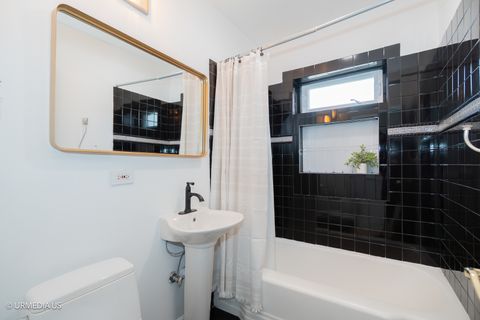 Tiny photo for 7100 N SIOUX Avenue, Chicago, IL 60646 (MLS # 12605320)