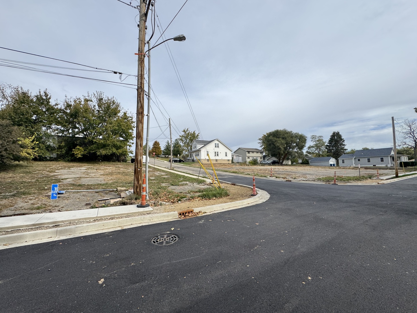 000 6th & St. Louis Street