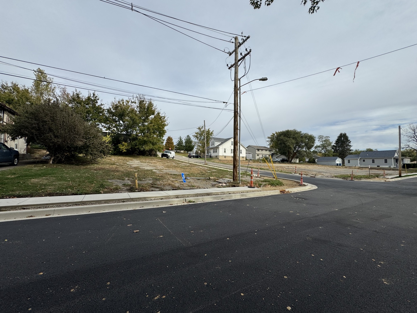 000 6th & St. Louis Street