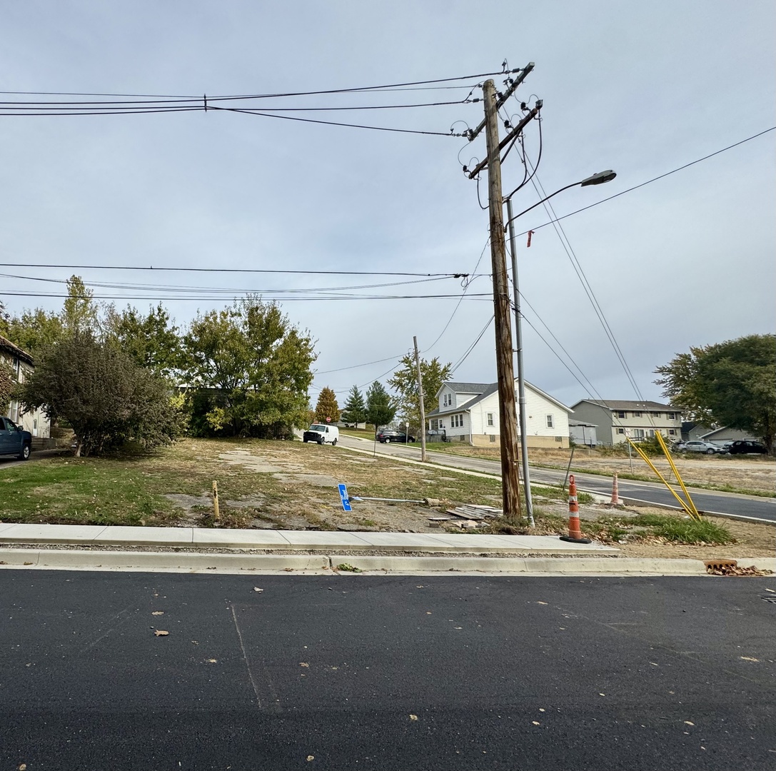 000 6th & St. Louis Street