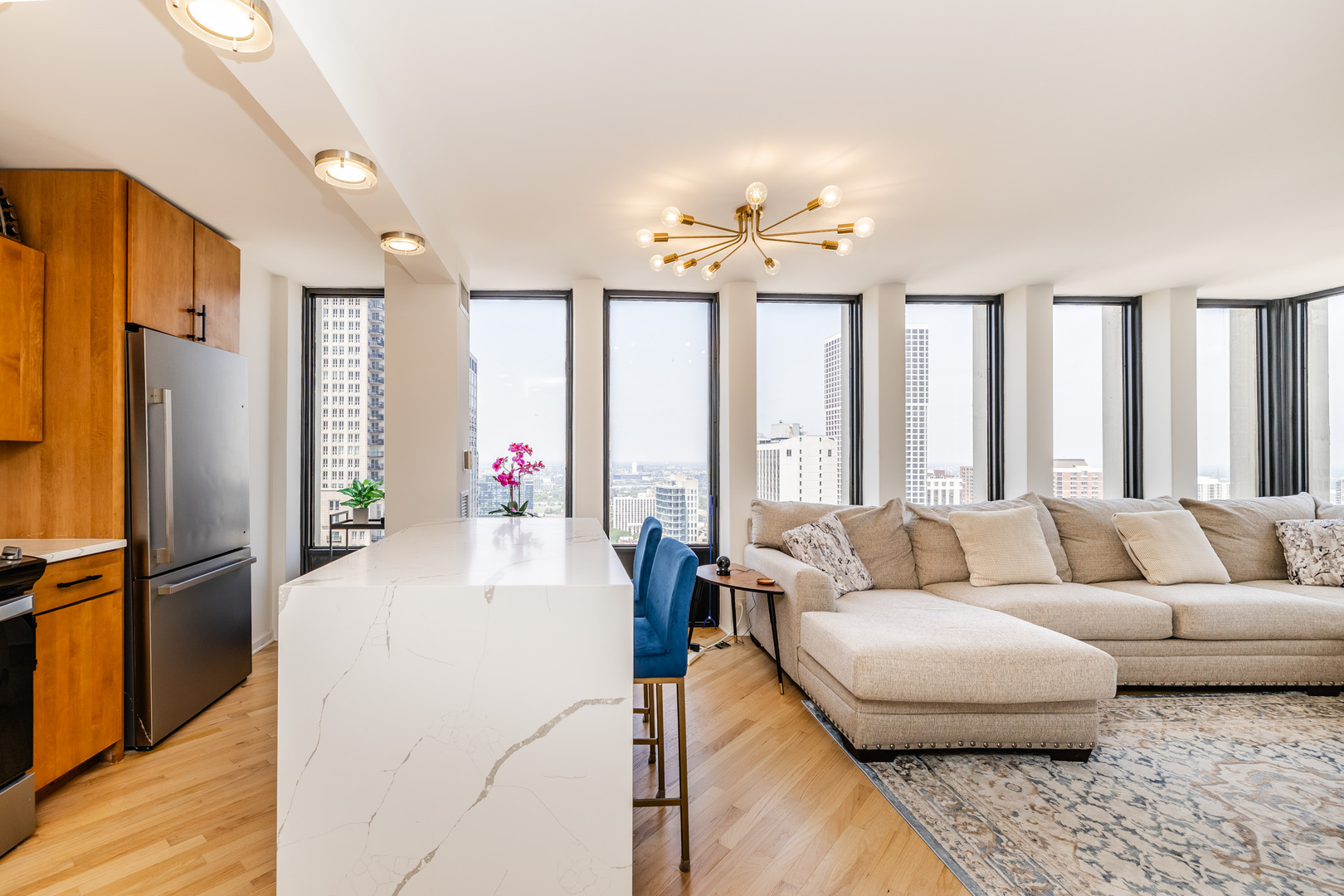 100 E Walton Street 38H