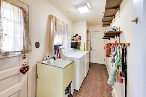Tiny photo for 1014 E Crabtree Drive, Arlington Heights, IL 60004 (MLS # 12680162)