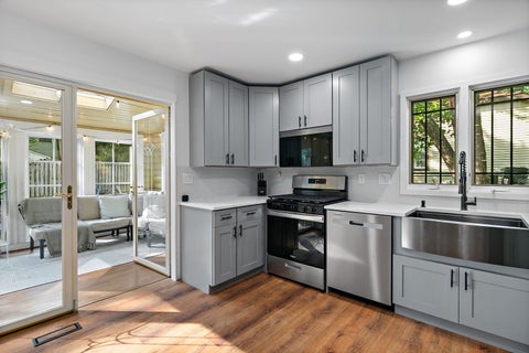 Tiny photo for 705 Chestnut Court, Algonquin, IL 60102 (MLS # 12761428)