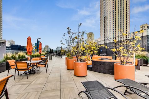 Tiny photo for 345 N LaSalle Street #901, Chicago, IL 60654 (MLS # 12599332)