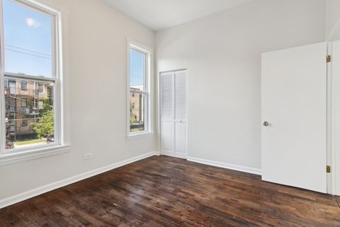 Tiny photo for 4738 S Champlain Avenue, Chicago, IL 60615 (MLS # 12476498)