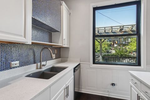 Tiny photo for 4738 S Champlain Avenue, Chicago, IL 60615 (MLS # 12476498)