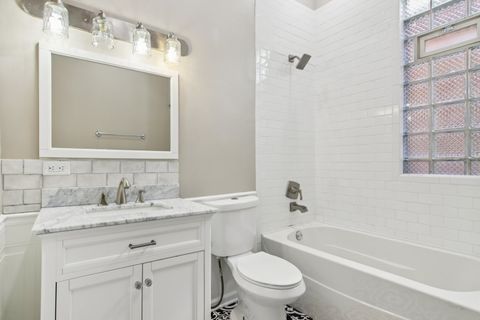 Tiny photo for 4738 S Champlain Avenue, Chicago, IL 60615 (MLS # 12476498)
