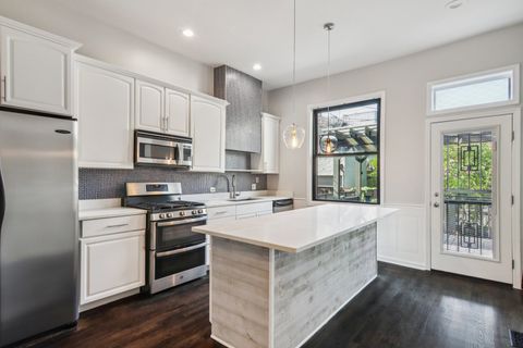 Tiny photo for 4738 S Champlain Avenue, Chicago, IL 60615 (MLS # 12476498)