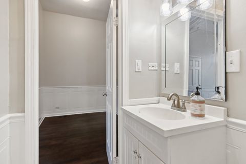 Tiny photo for 4738 S Champlain Avenue, Chicago, IL 60615 (MLS # 12476498)