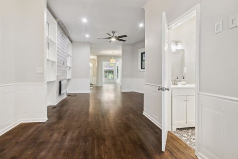 Tiny photo for 4738 S Champlain Avenue, Chicago, IL 60615 (MLS # 12476498)
