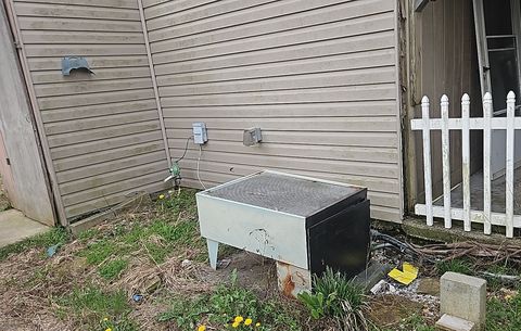 Tiny photo for 1208 E Randolph Street, Mcleansboro, IL 62859 (MLS # 12616997)