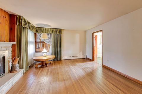 Tiny photo for 2240 N Western Avenue, Park Ridge, IL 60068 (MLS # 12512959)