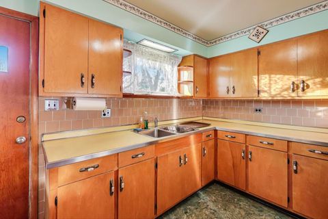 Tiny photo for 2240 N Western Avenue, Park Ridge, IL 60068 (MLS # 12512959)