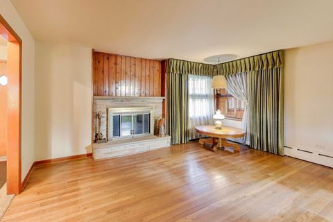 Tiny photo for 2240 N Western Avenue, Park Ridge, IL 60068 (MLS # 12512959)