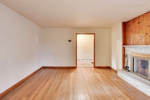 Tiny photo for 2240 N Western Avenue, Park Ridge, IL 60068 (MLS # 12512959)