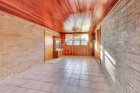 Tiny photo for 2240 N Western Avenue, Park Ridge, IL 60068 (MLS # 12512959)