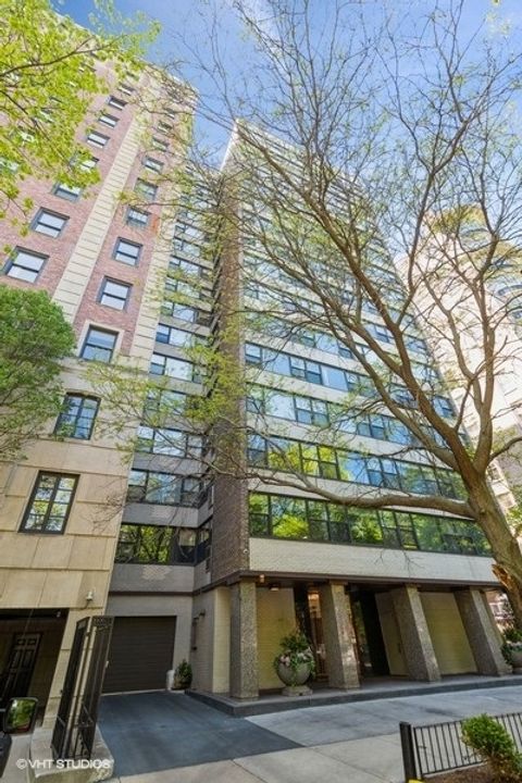 1540 N State Parkway 9A Chicago IL 60610