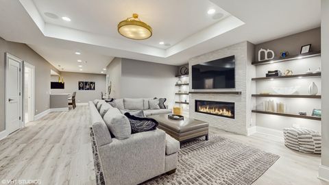 Tiny photo for 305 Briarwood Lane, Lincolnshire, IL 60069 (MLS # 12505983)