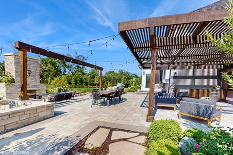 Tiny photo for 305 Briarwood Lane, Lincolnshire, IL 60069 (MLS # 12505983)