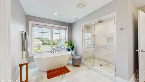 Tiny photo for 305 Briarwood Lane, Lincolnshire, IL 60069 (MLS # 12505983)