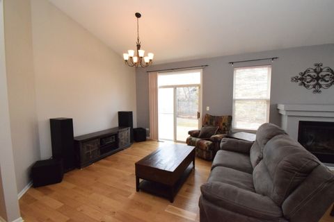 Tiny photo for 600 Countryfield Lane, Elgin, IL 60120 (MLS # 12544107)