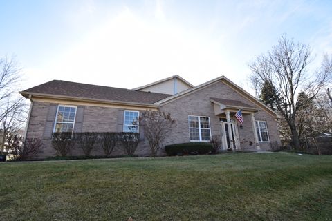 Tiny photo for 600 Countryfield Lane, Elgin, IL 60120 (MLS # 12544107)
