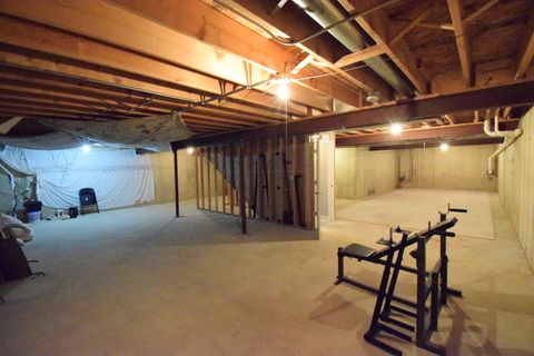 Tiny photo for 600 Countryfield Lane, Elgin, IL 60120 (MLS # 12544107)