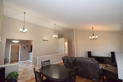 Tiny photo for 600 Countryfield Lane, Elgin, IL 60120 (MLS # 12544107)