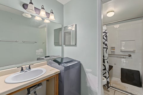 Tiny photo for 5000 Carriageway Drive #116, Rolling Meadows, IL 60008 (MLS # 12780627)
