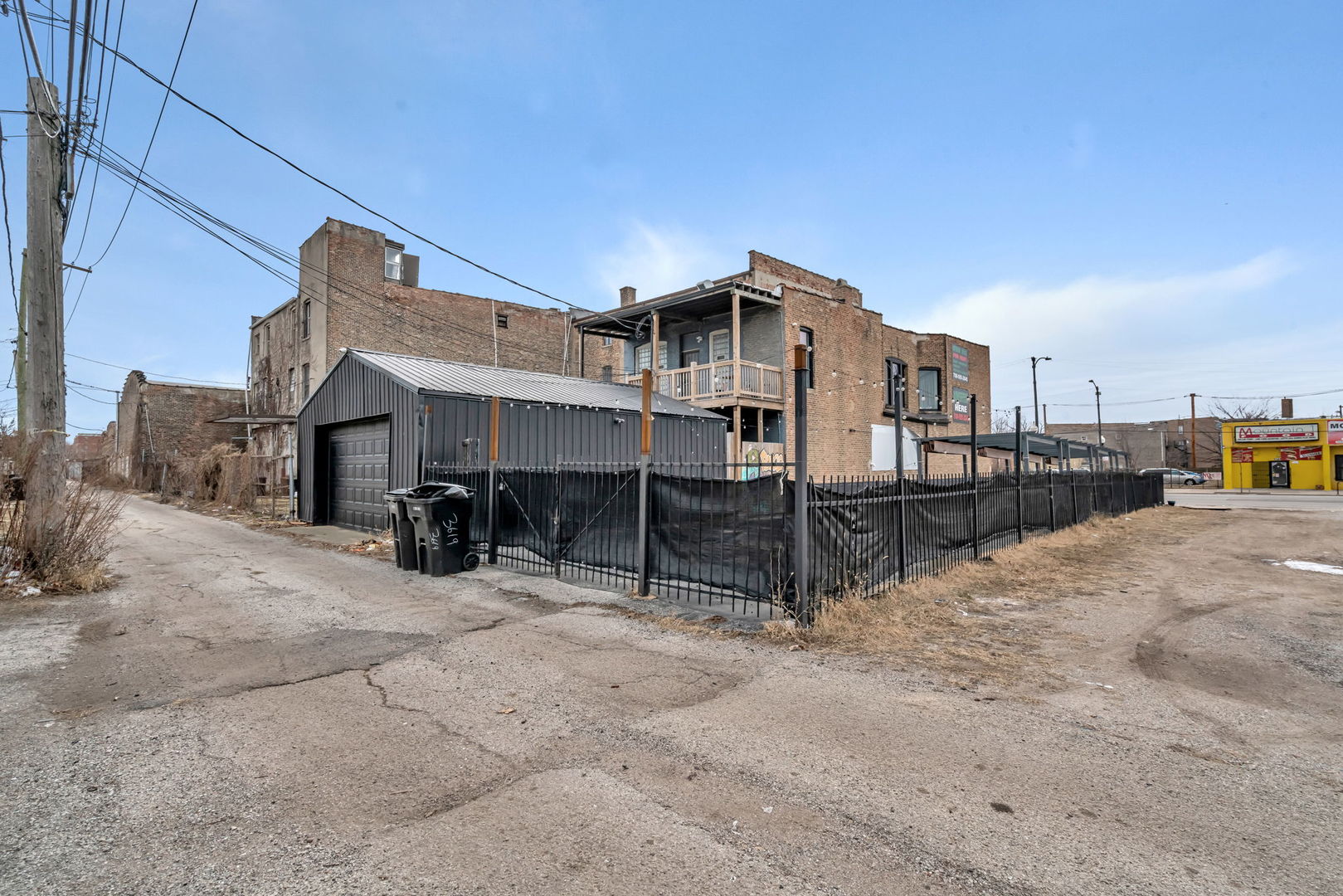 3708 W Roosevelt Road