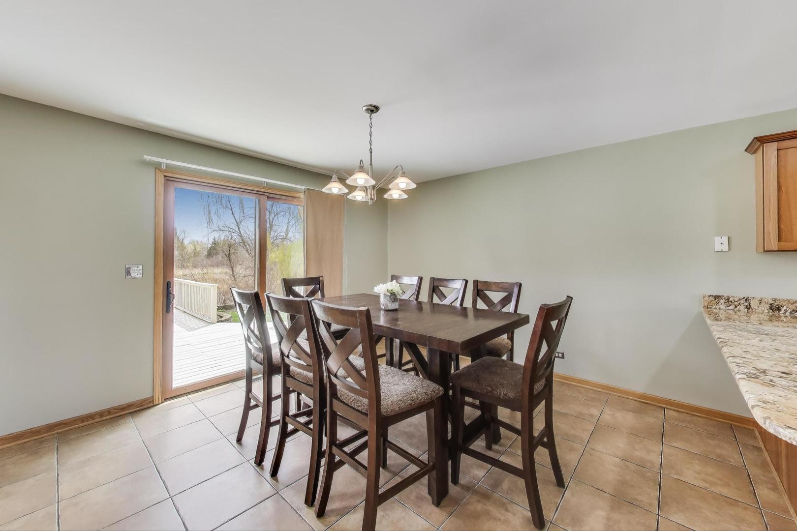 23883 W Sarah Court