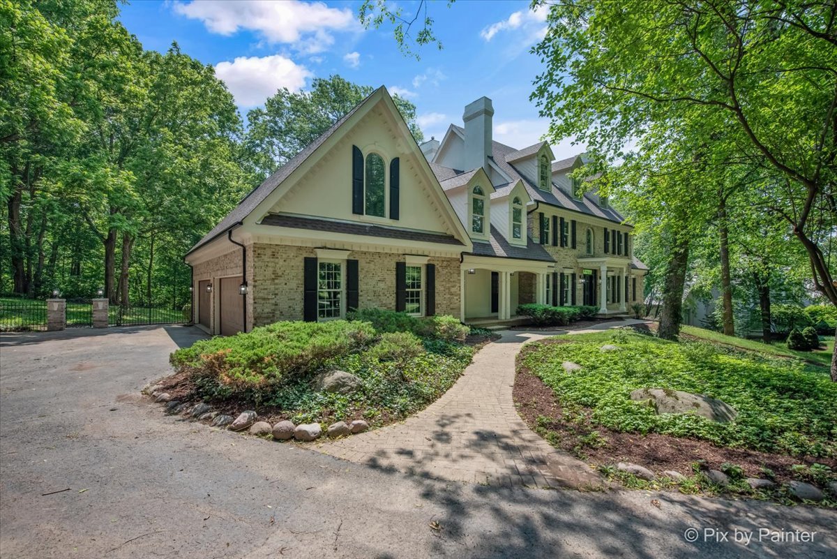 4N633 Hidden Oaks Road