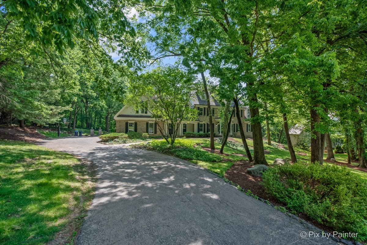 4N633 Hidden Oaks Road