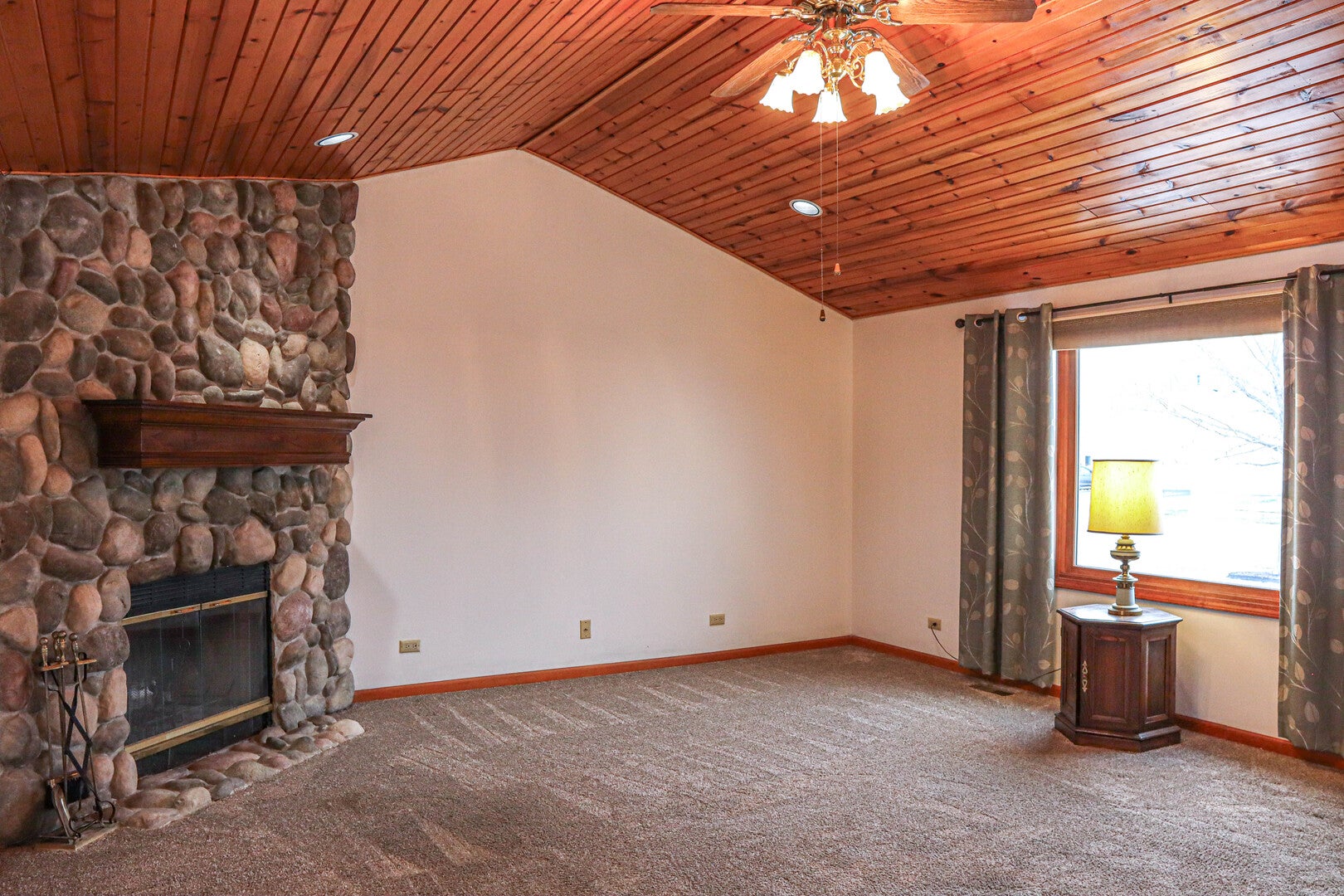 904 Harvest Trail B
