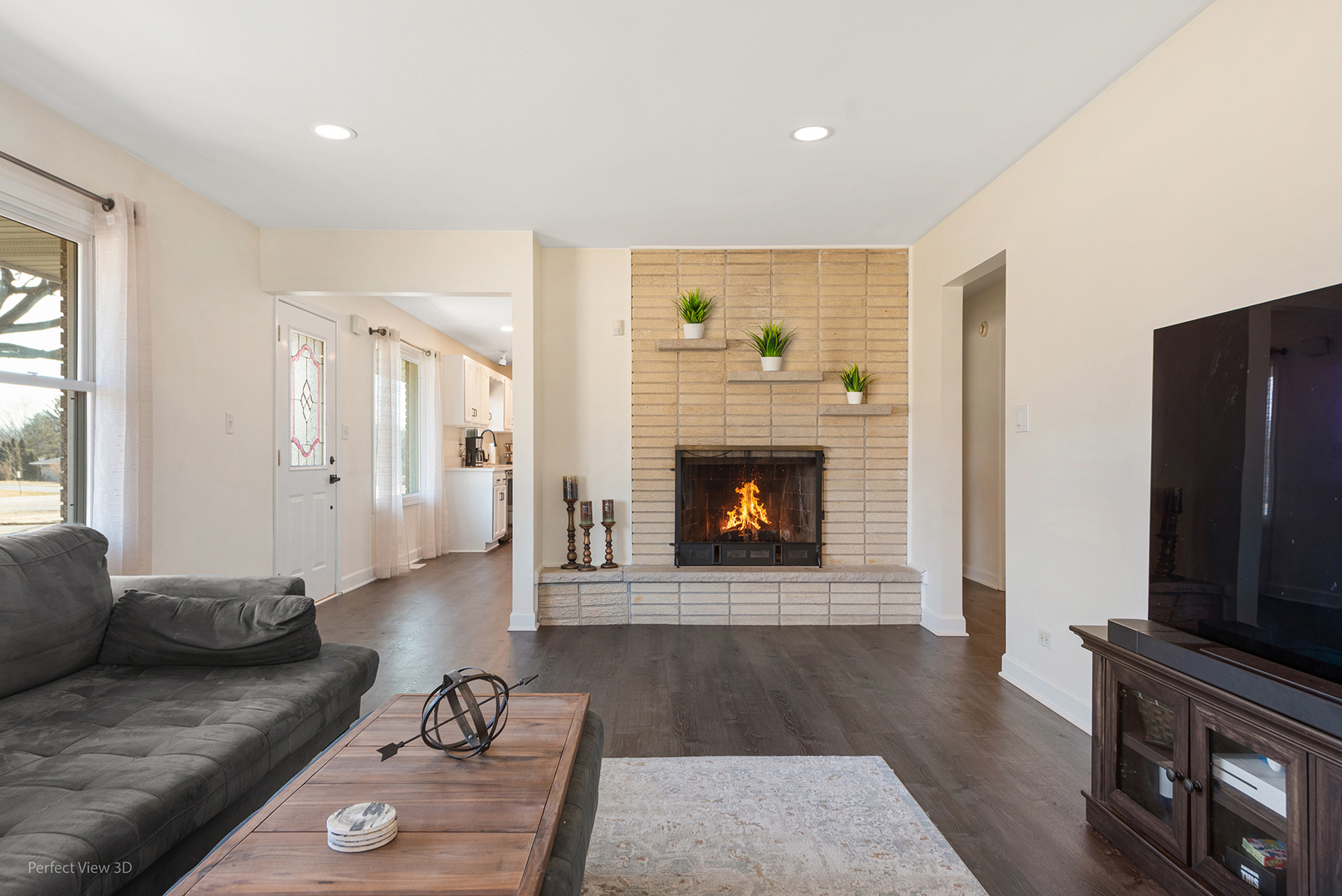 11N958 Almora Terrace