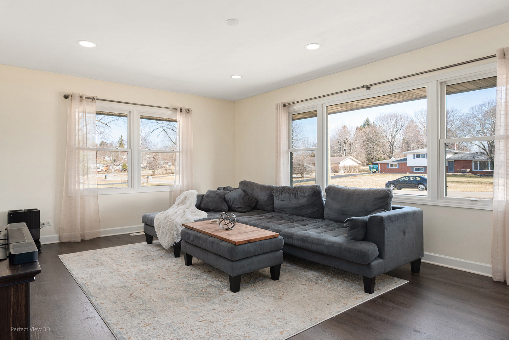 11N958 Almora Terrace