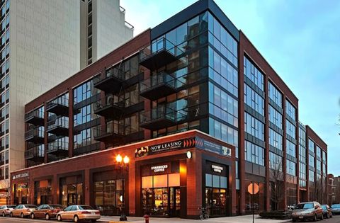 211 W Scott Street 408 Chicago IL 60610