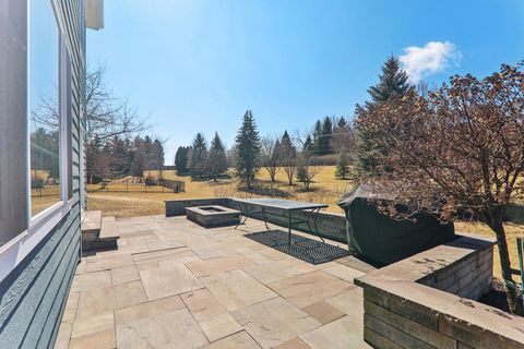 listing image 44
